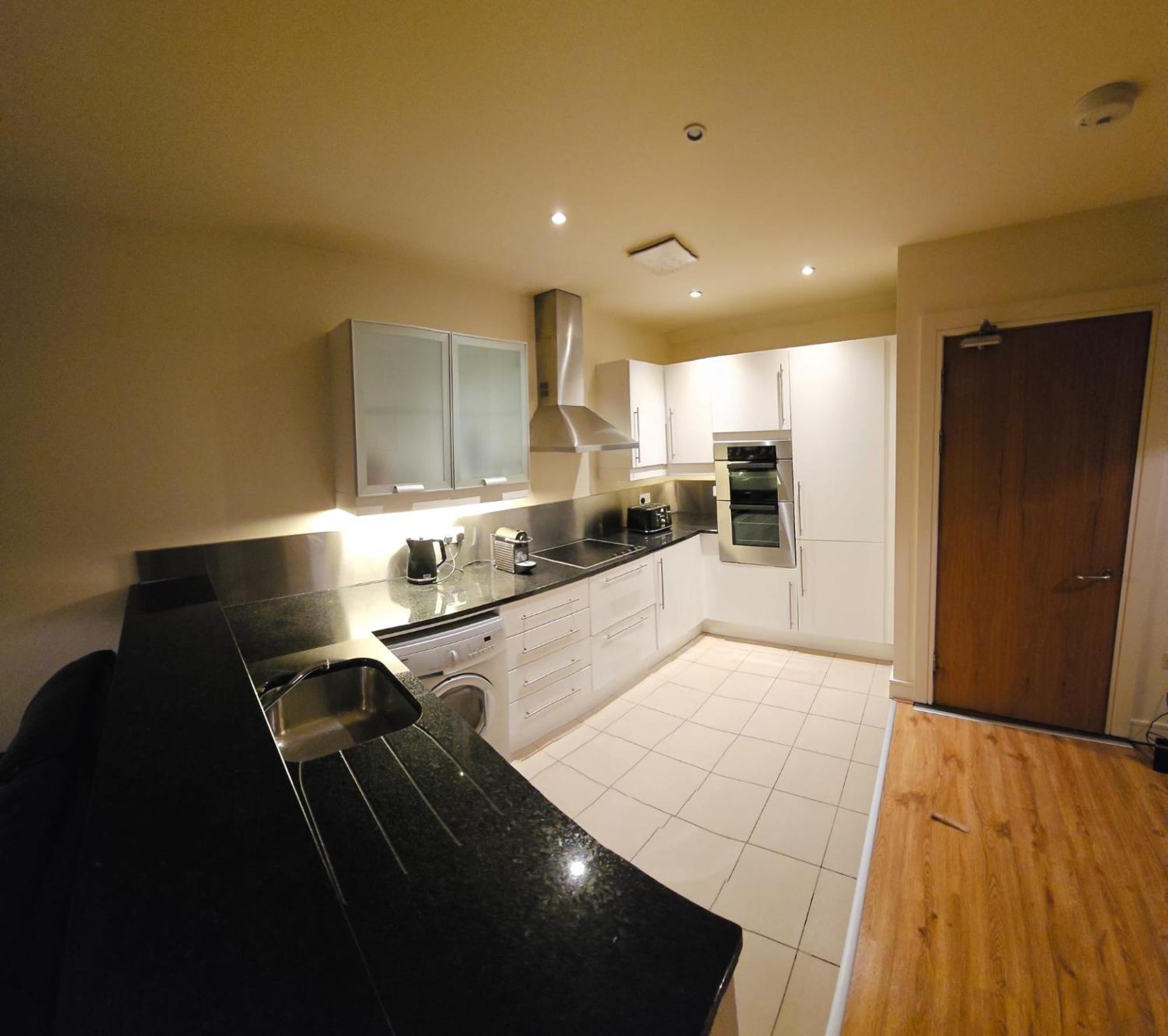 Penthouse Apartment كيلكيني المظهر الخارجي الصورة